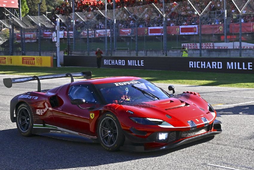 Nuovi traguardi internazionali per Rovera su Ferrari nel 2023